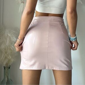 Elegant baby Pink Mini Skirt, New condition